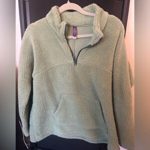 Adore me Sherpa pullover XL light green